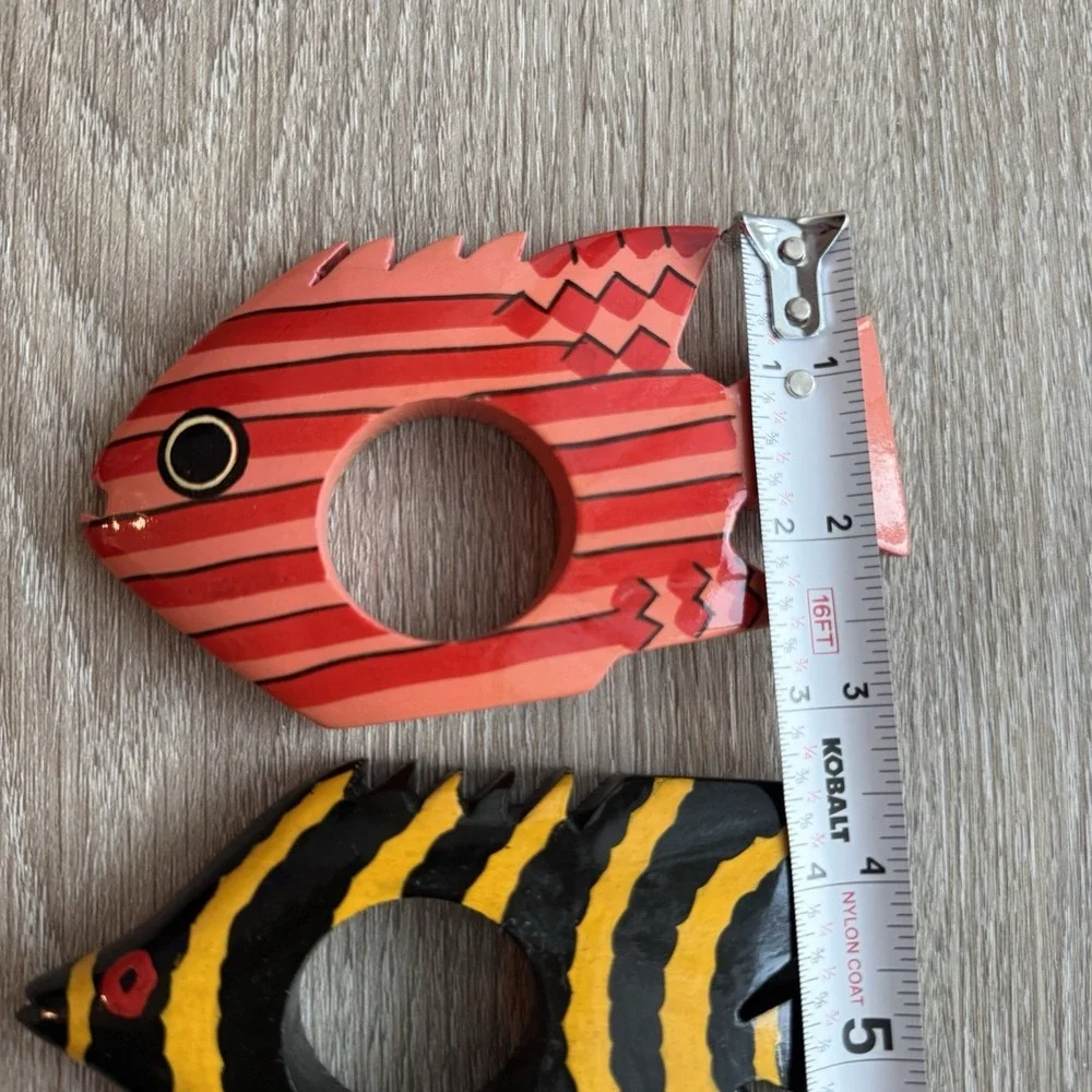 Set of 3 VTG Hand Carved Wooden Tropical Fish Napkin Rings Beach Coastal Decor